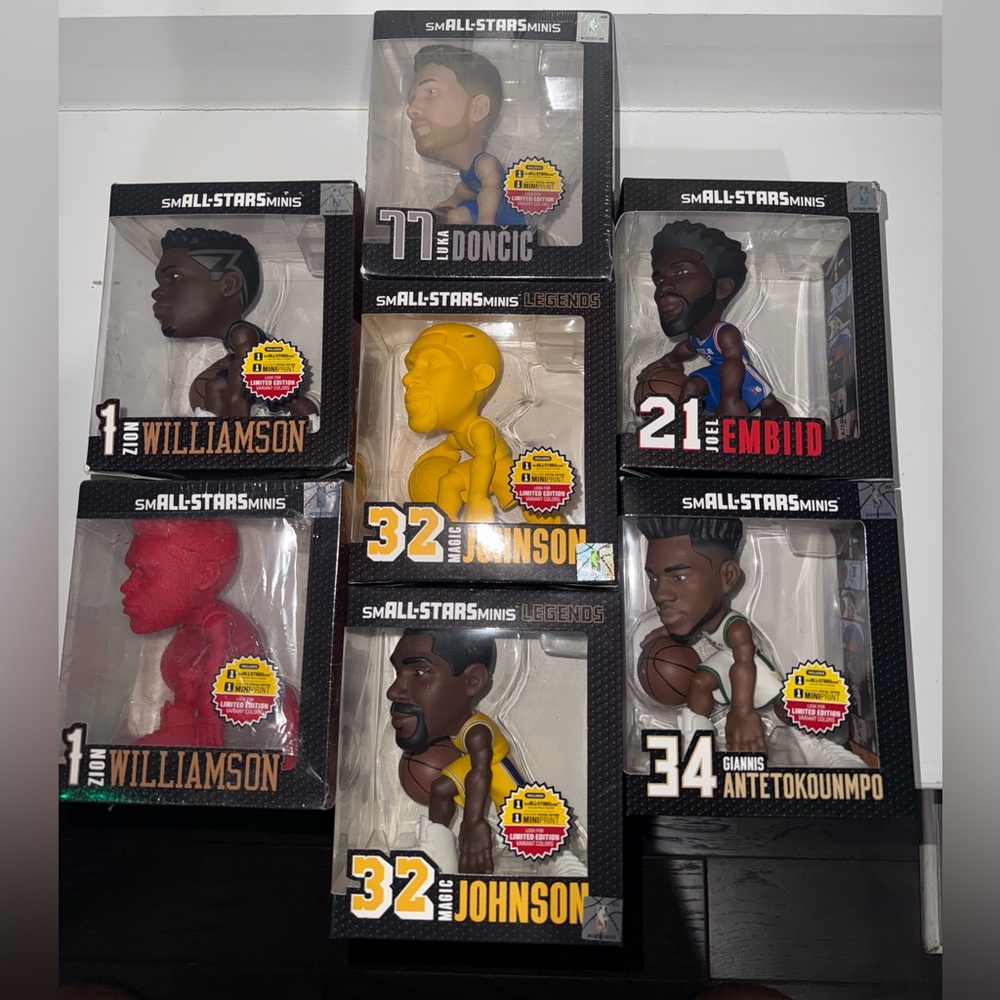 NEW!! (7) smAll-Stars 6in Miniature Figurine